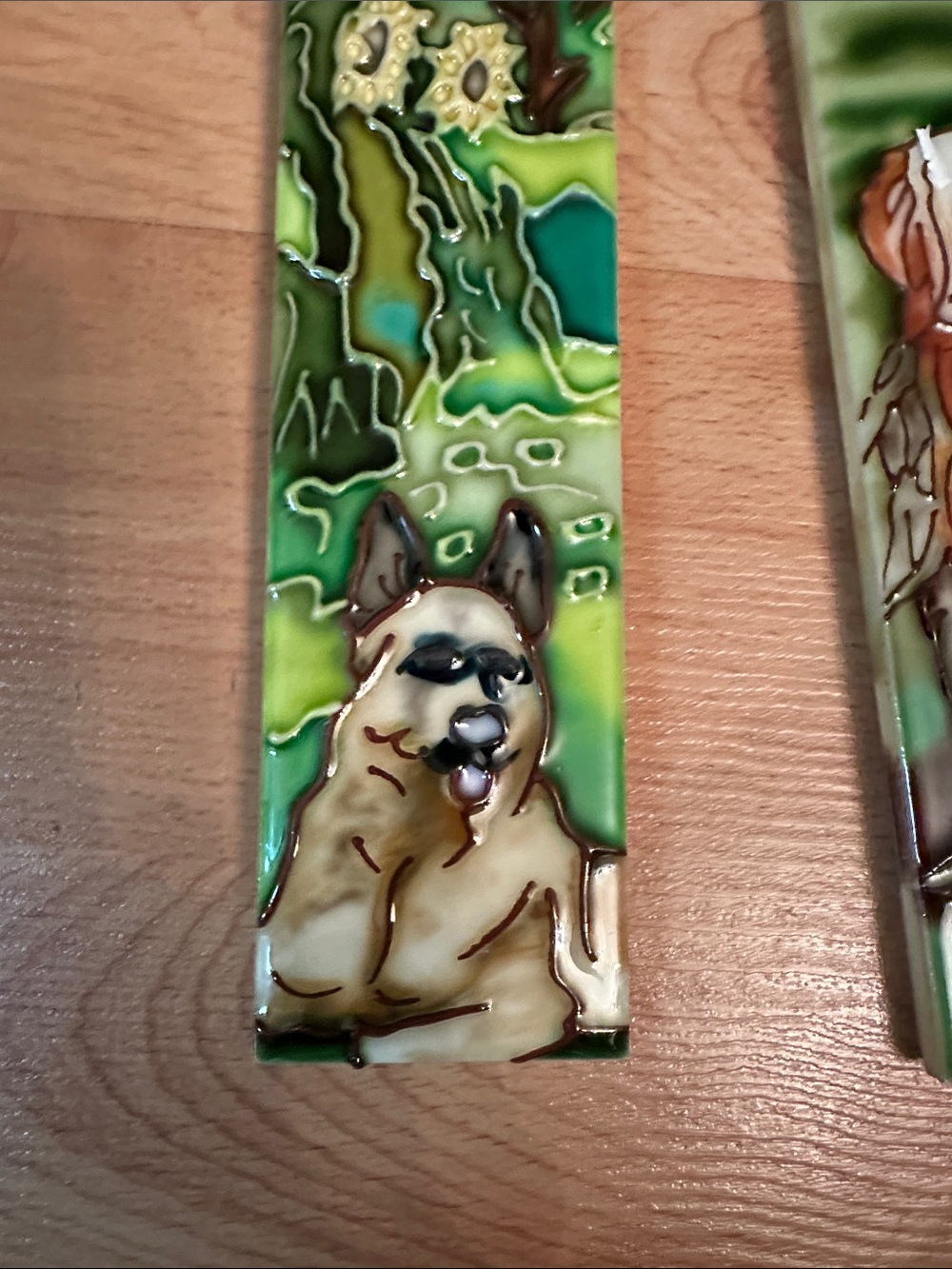 Handpainted Ceramic Dog Tile Pair in Green and Blue - Picture 5 of 5